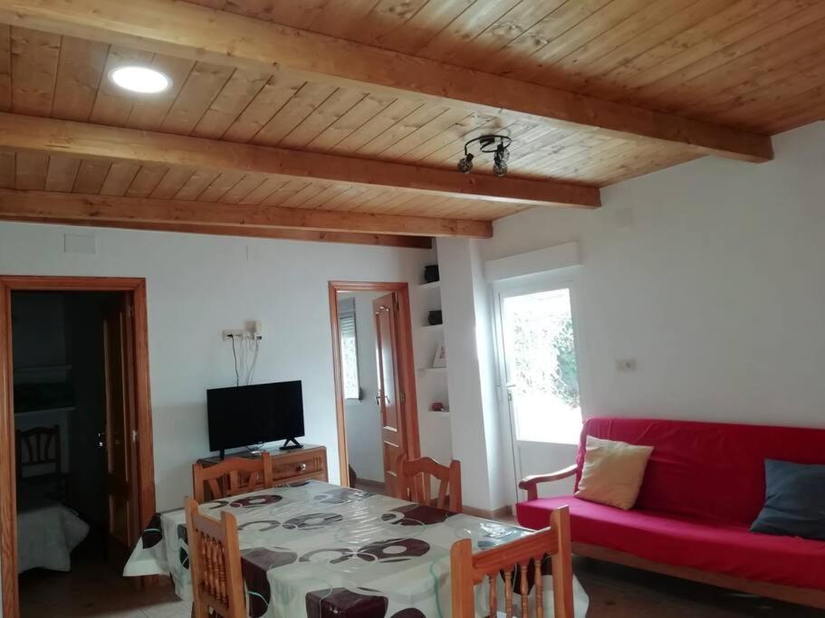 Casa Rural En Canon Rio Jucar.Lagila 알칼라 델 후카르 외부 사진