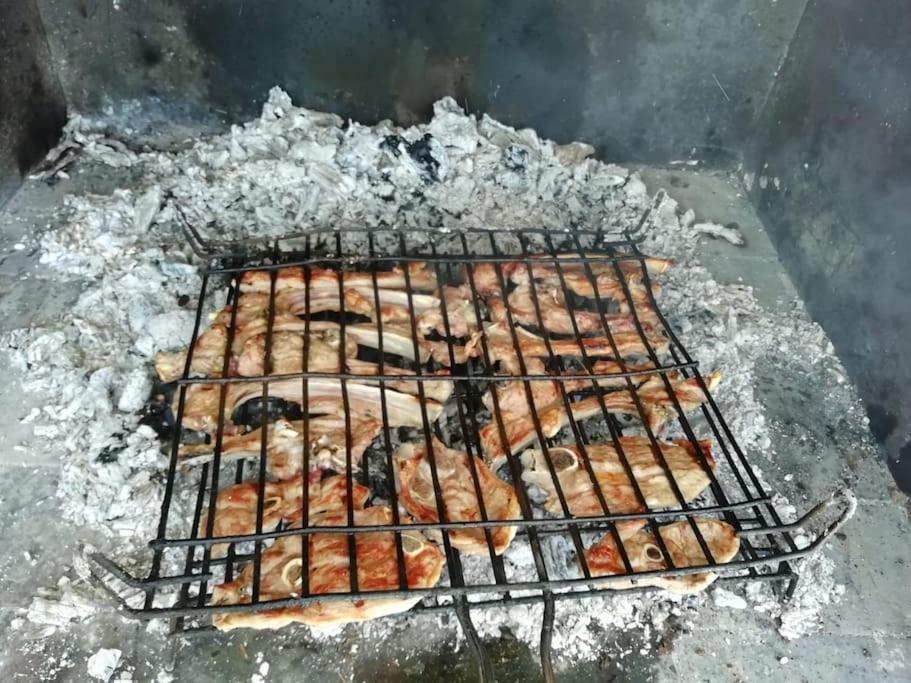 Casa Rural En Canon Rio Jucar.Lagila 알칼라 델 후카르 외부 사진